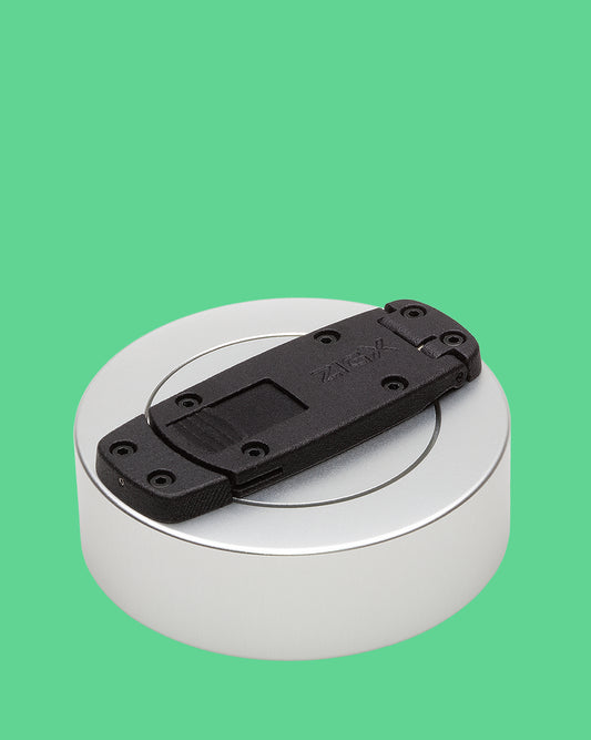 Taschenaschenbecher (schwarz) aus Metall mit Deckel, geruchsdicht, für unterwegs, hochwertig, mini, mobil, Strandaschenbecher, Reiseaschenbecher, Wanderaschenbecher, Pocket ashtray (black), metal with lid, odor-proof, high-quality, travel ashtray, beach ashtray, smell proof